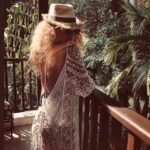 Manuela Lopez Instagram – La fin des vacances approche … Bonne rentrée à tous 💋