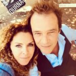 Manuela Lopez Instagram - #tournage 🎬 #lmdla #sunshine #goodvibes #bonnieandclyde @serge.gisquiere @lescomedienslmdla Cergy