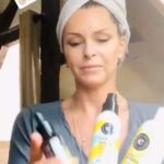Manuela Lopez Instagram - Après avoir essayé une semaine leurs produits , je valide !! Merci à @cocunat_fr , une marque vegane. Les produits ne contiennent aucun ingrédients toxiques. -La marque a vu le jour car la maman de créatrice faisait de fortes allergies aux ingrédients toxiques que contenaient les cosmétiques traditionnels. ne teste pas sur les animaux. Une marque Espagnole basée à Barcelone. -Tous les produits sont formulés et conçus en Espagne par une équipe de 30 femmes. Et surtout super résultats ! Merci encore !! #beauxcheveux #cheveuxboucles