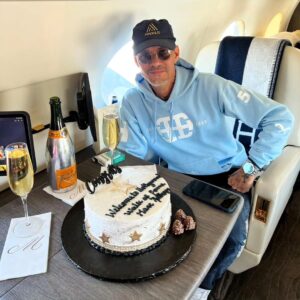 Marc Anthony Instagram - Thank you everyone for all the love and celebrations this week 🙏🏼♥️