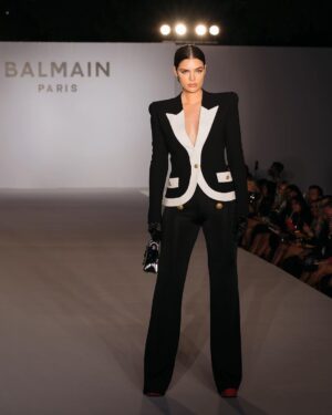 Marc Anthony Instagram - Soooo proud of you HONEY!!! And the baby too!!! GO GIRL. You have no equal. @nadiaferreira @balmain