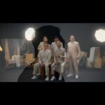 Marcell Siahaan Instagram - Kami hadir dengan formasi terbaik di kancah musik Indonesia dan membawa kamu SEMVA untuk mendengarkan "Sumpah Cintaku" di platform musik kesayangan kalian. #SEMVA #SumpahCintaku #YovieAndHisFriends 29.09.2023 @ywpiano @ywmf_id @yovie_hisfriends @universalmusicindonesia @riofebrian25 @marcellsiahaans @fatursinger @hedi_yunus @dudyoris