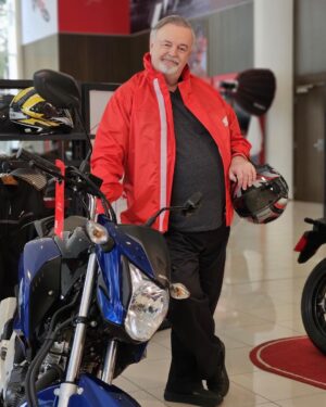 Marcelo Mansfield Instagram - Mais um momentinho das gravações pro Consórcio Honda …

#honda #hondamotos #hondamotorcycles #fun #amazing