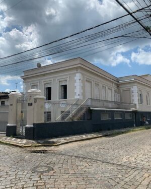 Marcelo Mansfield Instagram - Amparo SP…. Que cidade legal … e pra almoçar recomendo muito o @aires.bistro 

#fun #viagem #amazing #natal2023 #estrada #turismo