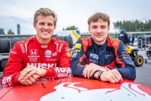 Marcus Ericsson Instagram - Always a pleasure to race against big bro⚔️🤝🏼

📷 @arminiiius