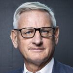 Marcus Oscarsson Instagram - CARL BILDT OROAD – "BLIR BARA VÄRRE OCH VÄRRE" ✅ Läs genom att klicka på mitt namn ovanför bilden och sen den blå länken.⁣⁣⁣⁣⁣⁣⁣⁣⁣⁣⁣⁣⁣⁣⁣ ✅ Eller gå direkt in på marcusoscarsson.se