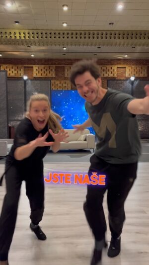 Marek Adamczyk Instagram - Sešlo se nám tolik krásných ohlasů na náš včerejší quickstep, že jsme se z toho úplně rozjančili. Děkujeme Vám za Vaši přízeň a chystáme pro Vás další laskominy z dílny Lenky, Nory a Máry.