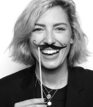 Marek Adamczyk Instagram - MAREK ADAMCZYK, RUTH SARISKA, MICHAELA HAVOVA, LAVRS (a hell good company) JAN ZAMPA & SEBASTIAN URBANEC for  MOVEMBER 2023 @movember_cz #campaign #muziprotirakovine #prevence #portret @marekadamczyk_cz @ruthyshoty @misa_ribalova @seeaabass @lavrs.cz @honzazampa_eddiestoilow #supportedmovember
