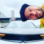 Marek Němec Instagram - @opel_cz ! Naposledy jsem jezdil Kadettem v roce 96 a kdo ho měl,byl alfa chlapec (já to štěstí neměl). Od té doby se u Opelu trošku posunuli a já teď koštuju elektrickou Mokku. A ono to jede.A jede to pěkně! Do města ideální parťák.Pokud vám elektřinu generují soláry na střeše,je elektroauto skvělou volbou! Přemýšlejte. Výkon máte hned,ticho included;), a ještě nečoudíte. Děkuju,že mohu degustovat tohle auto s fajn užitnou hodnotou! A u Opelu mají teď ejchu akci : jmenuje se JEZDĚTE 60 DNÍ ZDARMA, kdy my hradíme v plné výši první dvě splátky při pořízení vozidla a na konkrétní modely je akční bonus až 150 000 Kč s 5letou zárukou s asistenčními službami zdarma. A nabídka platí jen do 31. října! #elektromobilita #opelmokka LINK: https://www.opel-akce.cz/