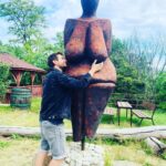 Marek Němec Instagram - Tady se cítím bezpečně,malý,poslušný.Nemáme moře,nemáme velehory,máme madam Věstonickou! Dolni Vestonice