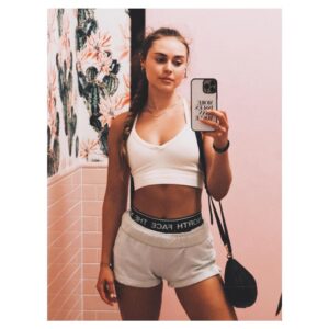 Margo Hayes Thumbnail - 12.3K Likes - Top Liked Instagram Posts and Photos