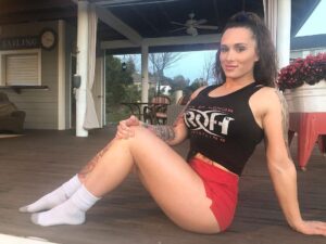 Maria  Spiro Instagram - so I might slip again, let it in now and then, that don’t mean anything, I’m still good 😘
