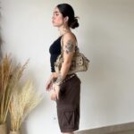 Maria Venture Instagram - 🤎🦌👞🐌🛕🐻