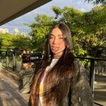 Maria Venture Instagram - sorte no amor e no jogo, ufa amo fazer parte do time da @sigablaze :) o site é para maiores de 18 anos e é tão prático que consigo apostar nos jogos em qualquer lugar que eu esteja! ps: não se esqueçam de ler as diretrizes e de apostar com consciência e responsabilidade 🤍♣️