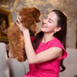 Marian Rivera Instagram – Unconditional Love: Sharing a Moment with Claudia, Zia’s Beloved Pup. 🐾🤎