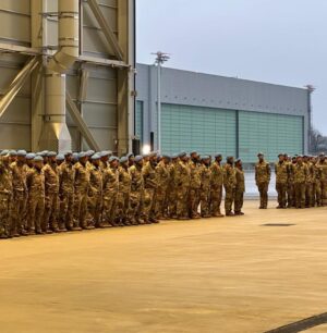 Marie-Agnes Strack-Zimmermann Instagram - Pünktlich vor Weihnachten konnten wir unsere Soldatinnen und Soldaten in Empfang nehmen, die von der UN-Mission #Minusma aus #Mali zurückkehrt sind.

Solange es möglich war, haben unsere Soldatinnen und Soldaten vor Ort, zusammen mit unseren Partnern, für Stabilität in der Region in Westafrika gesorgt. Für ihren Einsatz fernab der Heimat gilt unserer Bundeswehr mein großer Dank und meine tief empfundene Anerkennung.

Unsere Soldatinnen und Soldaten sind täglich im Einsatz, um unsere Freiheit, unseren Frieden und unsere Werte zu schützen. Dafür gebührt ihnen Respekt und Rückendeckung und vor allem gehören hierzu eine anständige materielle und personelle Ausstattung.