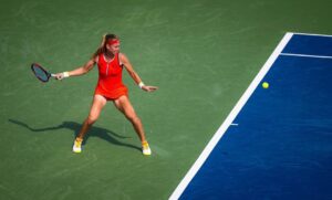 Marie Bouzková Instagram - It’s always so fun playing in Cincy🔥 @cincytennis Thank you for your support!🤗 Time to recover now🍀🐬