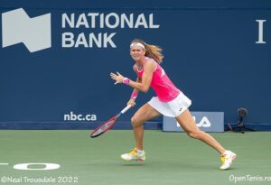 Marie Bouzková Instagram - One of my favorite tournaments @nbotoronto 🥰 Can’t wait to be back already!🫶🏼🎾🐬