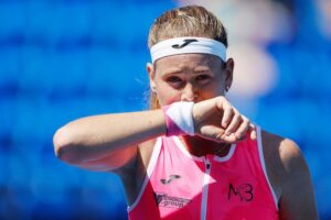 Marie Bouzková Instagram - Domaa🤗 Playing at home @tennispragueopen 😍🍀 Děkuju za fandění, byli jste supr🥰🐬 @sportpics.cz #pavellebeda