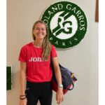 Marie Bouzková Instagram - Happy to be here again🤗🎾🐬 @rolandgarros Paris, France