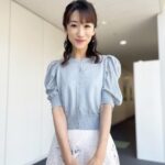 Mariko Dou Instagram - 本日の「ワイド！スクランブル」の衣装は、 ☆ニット,スカート… #laissepasse ☆アクセサリー… #ete でした👗✨ 今日も暑いですが、午後も頑張りましょう♪ #大下容子ワイドスクランブル #ワイドスクランブル #ニュース #テレビ朝日 #堂真理子 #アナウンサー #アナウンサー衣装 #番組衣装