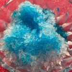 Mariko Dou Instagram - 子供達がそれぞれかき氷を作って、ベランダに続く窓辺で食べていました🍧笑 手動のかき氷機を一生懸命回している2人の姿が微笑ましかったです^_^ 夏って感じですね〜🌻 久しぶりに食べたかき氷は懐かしい味がしました💕 不安定な天気が良続きますので、気を付けてお過ごし下さい。 明日は朝7時〜アベモニ、よろしくお願いします✨ #おうち時間 #手作り #かき氷 #ブルーハワイ と #いちご のシロップ #夏 #夏休み #明日 は #アベモニ #よろしくお願いします #堂真理子 #テレビ朝日 #アナウンサー