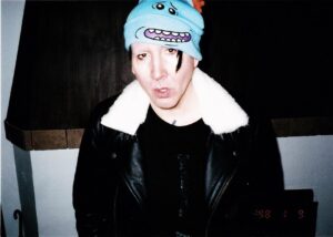 Marilyn Manson Instagram - On my way to @shooterjennings to finish my new album. (Photo by Lindsay Usich)