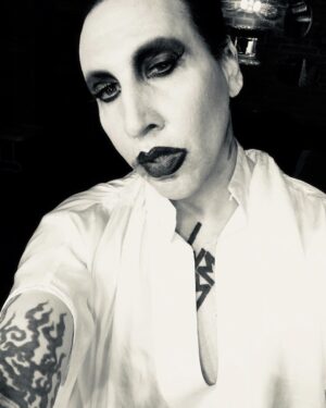 Marilyn Manson Instagram - Happy to shoot with @ellenvonunwerth  again.