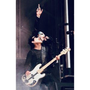 Marilyn Manson Instagram - My friend and band mate,  Juan, needs our help. 
And our energy. 
Please give whenever you can. Thank you.
(Link in bio)
