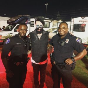 Marilyn Manson Instagram - Thank you occifers. #houstonpolicedepartment