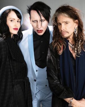 Marilyn Manson Instagram - Dream On...
Photo by @rosshalfin.  #lindsayusich #steventyler #marilynmanson #johnnydepp #joeperry #alicecooper #hollywoodvampires #taylorswift #tildaswinton #kiefersutherland #wesleysnipes #normanreedus #stephendorff #robzombie #robertpattison #davidbowie