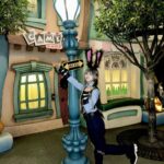 Marina Yamada Instagram - . トゥーンタウン🎃👻🌳 #ディズニー #ディズニーランド #dハロ #dハロ仮装 #ハロウィン #コスプレ #ズートピア #ジュディ #ズートピアコスプレ #トゥーンタウン #disney #disneyland #cosplay #halloween トゥーンタウン(tokyo Disney Land)