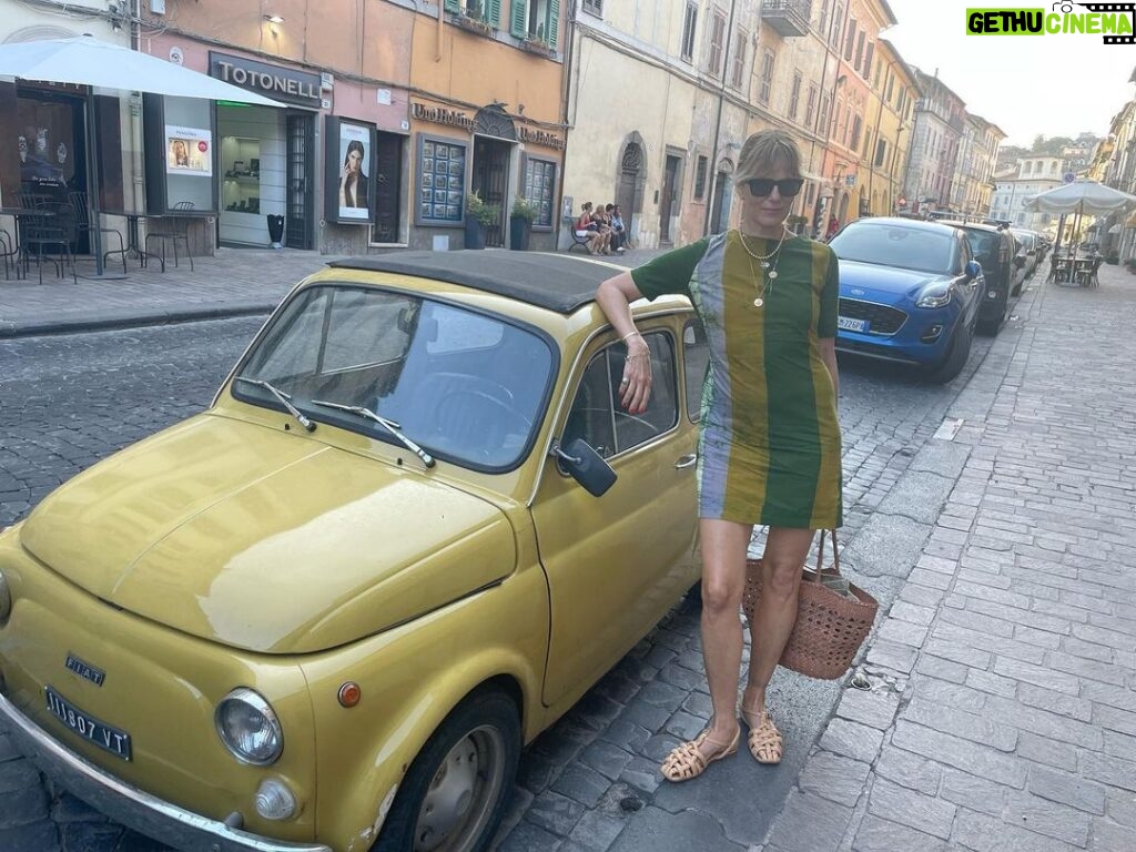 Mark Ruffalo Instagram - Italy deserved its own photo dump 🇮🇹
