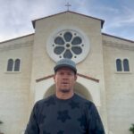 Mark Wahlberg Instagram - HAPPY SUNDAY🙏STAY PRAYED UP🙏 @hallowapp 🙏❤️🙏 #HallowPartner