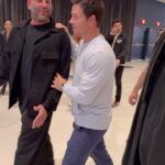 Mark Wahlberg Instagram - My brother @davidgrutman ❤️🔥🥳 @komodolv 📈 @flechaazultequila 🔥🙏🥳📈🥃 #FlechaAzulPartner