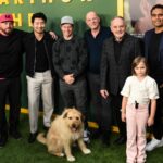 Mark Wahlberg Instagram - Ukai and Arthur looks incredible similar, like twins. It’s not only the look, they walk the same and both have the same extreme calm and spiritual wisdom. Arthur the King, is not your average movie about a dog. It’s a story how life can change in one wind beat and what can happen if you keep fighting and don’t give up. The special Screening with a Dog and Family festival at Westfield Century City from Lionsgate was a fantastic event to celebrate an incredible story with most of the cast and even @simuliu brought @miperrachopa🐕❤️ Arthur the King is on theaters March 15.