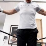 Mark Wahlberg Instagram - Congrats to our partner @wyndhamclark on another victory and smashing records!!! 🥳🔥🙏📈 @municipal 🔥 Everyone starts somewhere!!! Let’s go. #MunicipalPartner