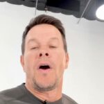 Mark Wahlberg Instagram - New year plan 🔥🔥 @municipal @arthurthekingmovie in theaters March 15th.