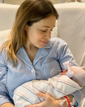 Marla Sokoloff Instagram - Welcome to the world, my sweet Harper Bea. Harper decided to make her debut a little early on 2/6/22, and to say we are all obsessed with her would be a massive understatement. She is named after my dad Howard & Alec’s grandma Bebe - her two angels. 🤍
Big sisters Elliotte & Olive are busy covering her with kisses, and mom & dad are buzzing on gratitude and caffeine. Thank you for perfectly completing our family, Harper. 🎀