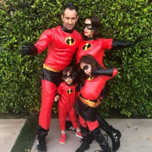 Marla Sokoloff Instagram - A trip down Halloween memory lane. 🎃 👻 💀🎃
.
.
.
#tbt #throwbackthursday #halloween #familycostumes