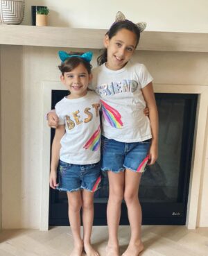 Marla Sokoloff Instagram - E & O. My heart. 💗💗
#nationaldaughtersday #girlmom