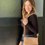Marla Sokoloff Instagram – Always on the hunt for a bag that is both functional and cute. Not easy to find! This @hammittla bag is perfect for solo outings or for throwing in my diaper bag. Also, I truly love any company that stands by their products with a lifetime promise to make repairs free of charge…start to finish! 
✨
#FeelltLoveltHammitt #HammittPartner