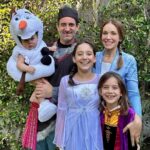 Marla Sokoloff Instagram – Yes, I did revolve our family costume around this Olaf gem. ☃️ 
#halloween #familycostumes #frozen #happyhalloween