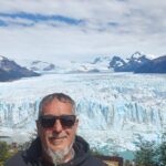 Martín Fabio Instagram - De las maravillas naturales más increibles del mundo Una pared de 80 mts de hielo milenario regalándonos un momento único! #glaciarperitomoreno #elcalafate 🇦🇷 #tierradeglaciares
