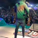 Martín Fabio Instagram - Primo @mike.kpg , es como andar en bici crack! 💪 anoche disfrutamos mucho tu visita 😀 a seguir sanando, acá está tu banda aguantando los trapos! 🙌 🚩