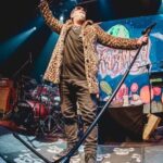 Martín Fabio Instagram - Y así celebramos #a25añosdelarealidad #giradeinvierno muchas gracias por acompañarnos #teatrovorterix #teatroflores #santafe #rosario #quilmes #mardelplata #bahiablanca #riocuarto #sanluis #sanjuan #mendoza #haedo #laplata #montegrande