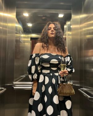 Martha Nowill Instagram - Todo mês deveria ter baile 

@florestatalentos 
@mariaaribeiro 
@luizfcbraga 
@casadefrancisca #geraldo
@aquerida 
@barbalcao