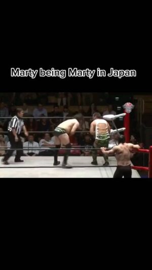 Martin Casaus Instagram - Enjoying my 1st wrestling match in Tokyo, Japan with @luchalibreaaa

#MartinCasaus #Martythemoth #njpw #luchalibreworldcup #tokyo #Luchaunderground #McVenture