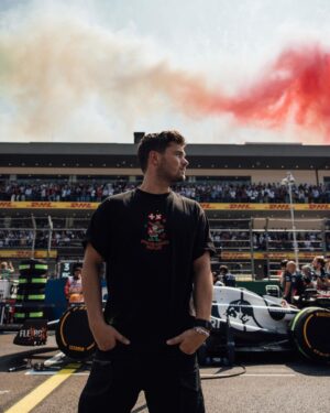Martin Garrix Instagram - wowowow thank you @heineken & @f1 that was SOOO FUN!!! 🔥❤️ #heinekensilver