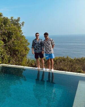 Martin Garrix Instagram - postcard from Bali @landonorris